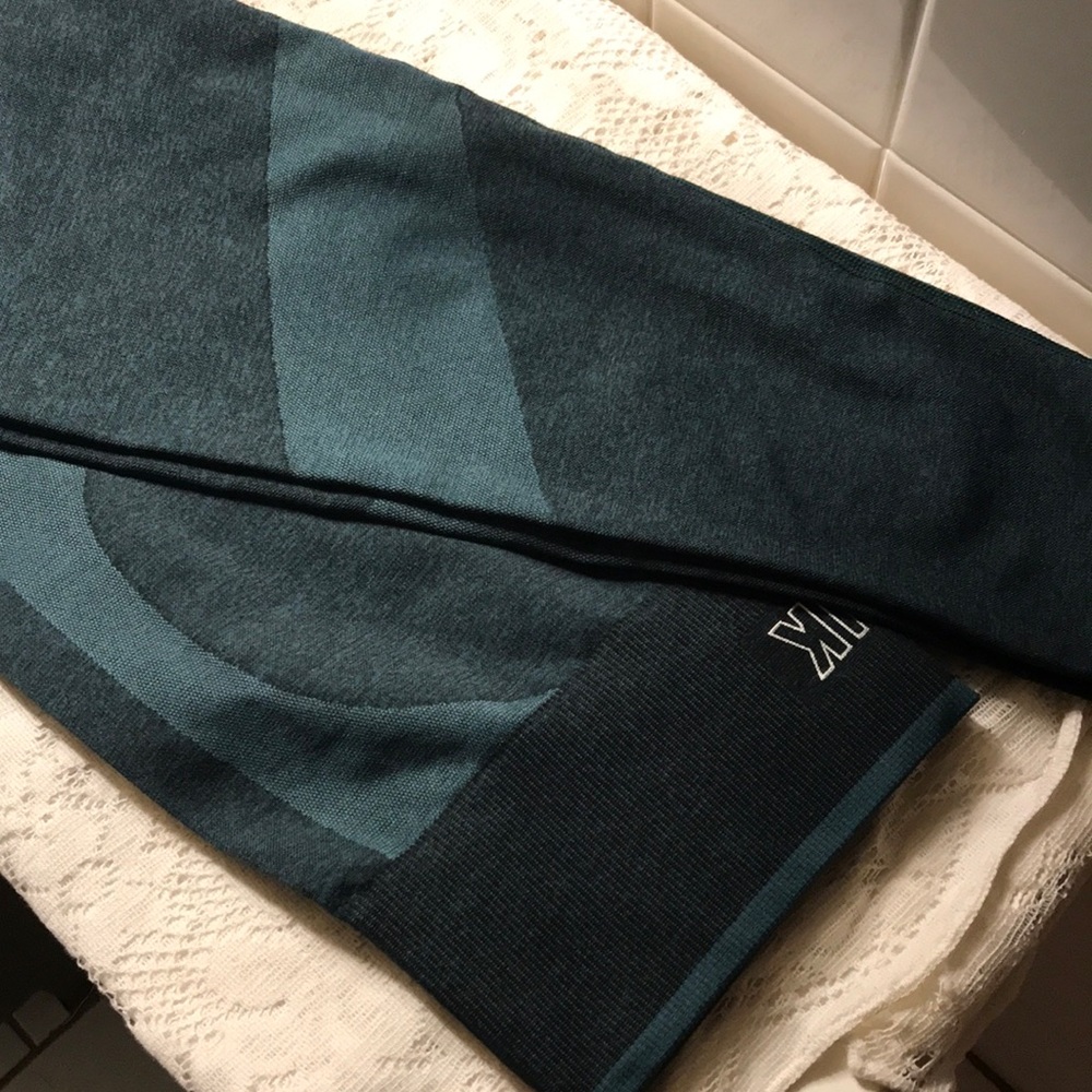 VS seamless yoga pants ❤️